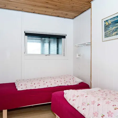 4 Person Holiday In Σπίτι διακοπών *